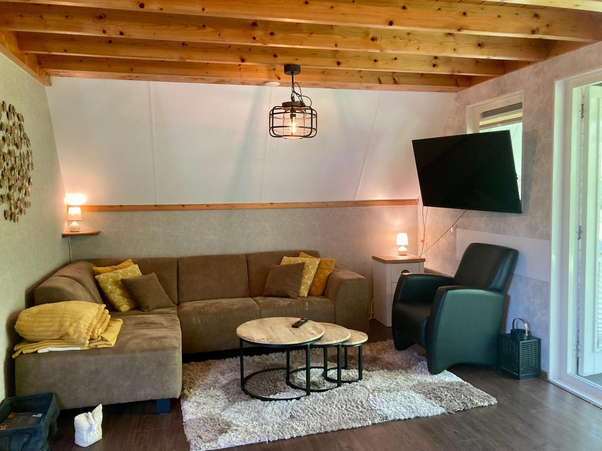 De Druif 6 Pers Holiday Home Close To The National Park Lauwersmeer Anjum Exteriér fotografie
